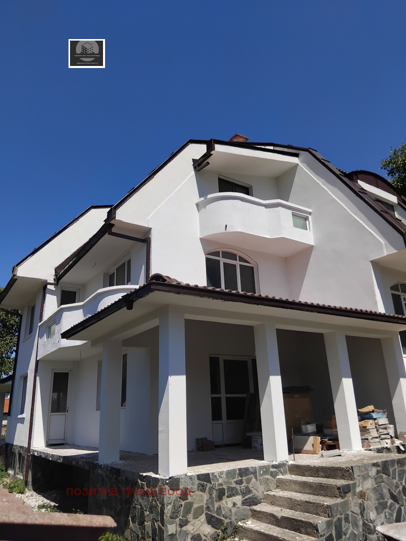 Продава КЪЩА в област Кюстендил, с. Яхиново - 300 кв.м / 260 000 € » 508 515.80 лв., ПОЗИТИВ ТРЕЙД ЕООД