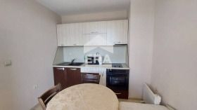 1 quarto Liatno kino Trakiia, Varna 4