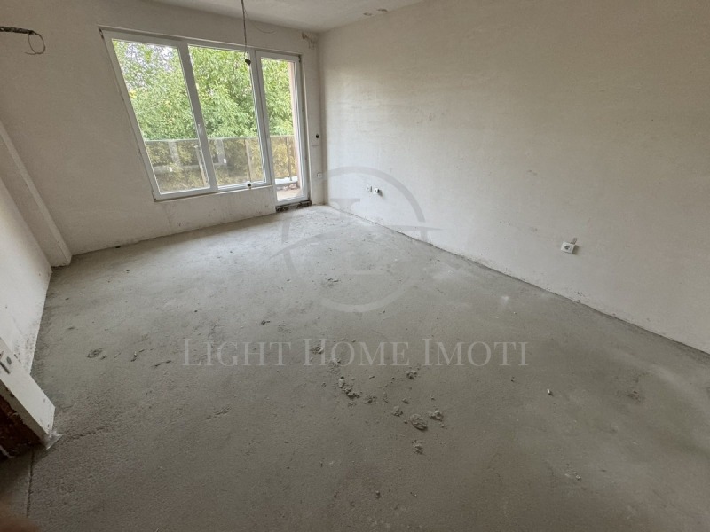 Na prodej  1 ložnice Plovdiv , Christo Smirnenski , 60 m2 | 27915466