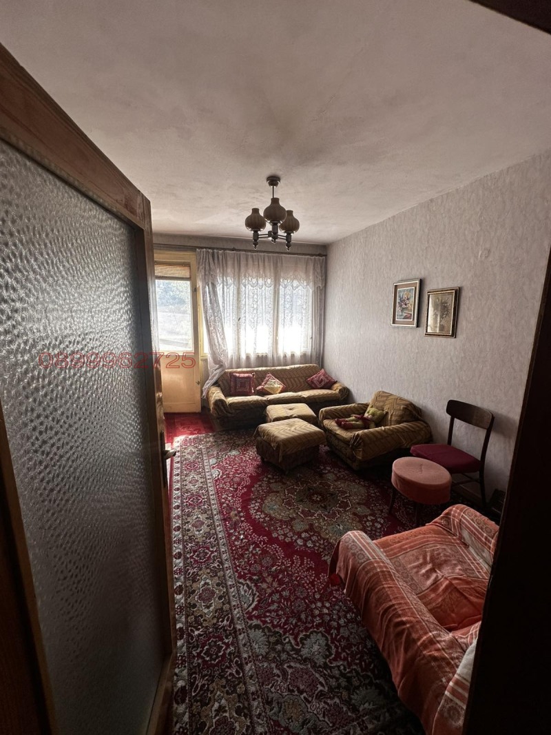 Продава 2-СТАЕН, гр. Лом, област Монтана, снимка 2 - Апартаменти - 53518216