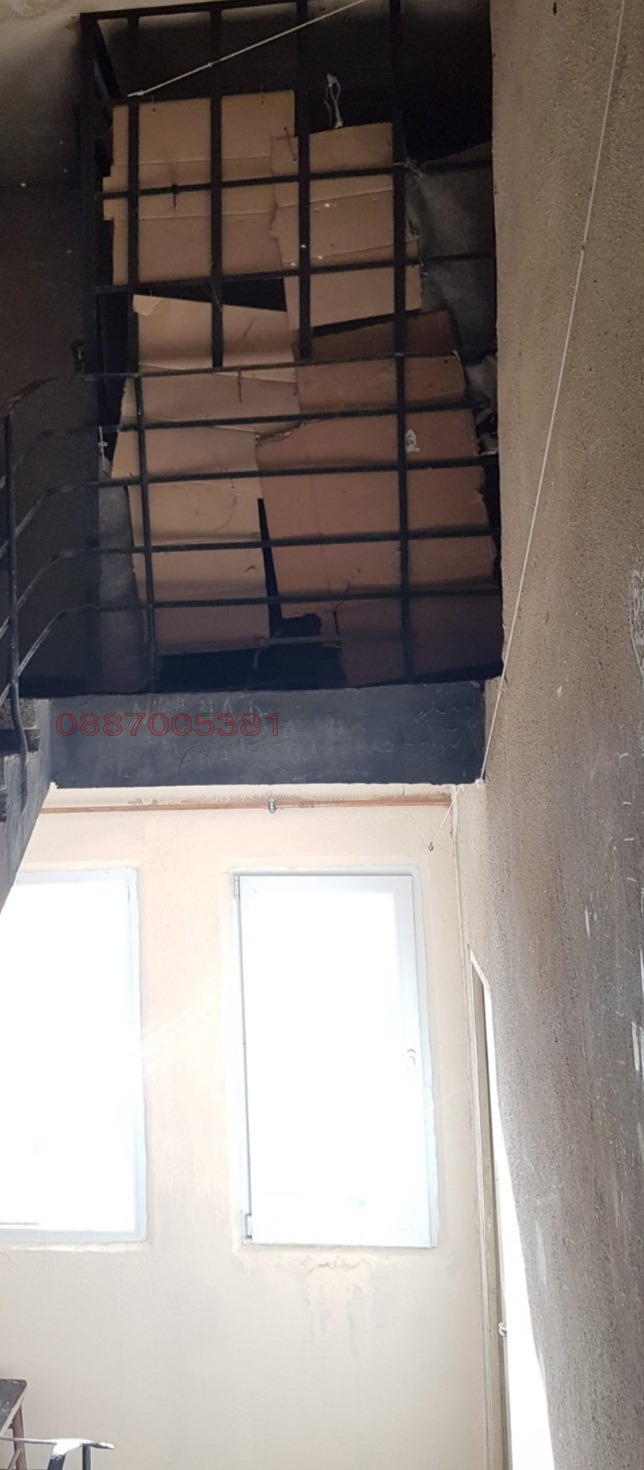 Продава 3-СТАЕН, гр. Разград, Орел, снимка 2 - Апартаменти - 52779146