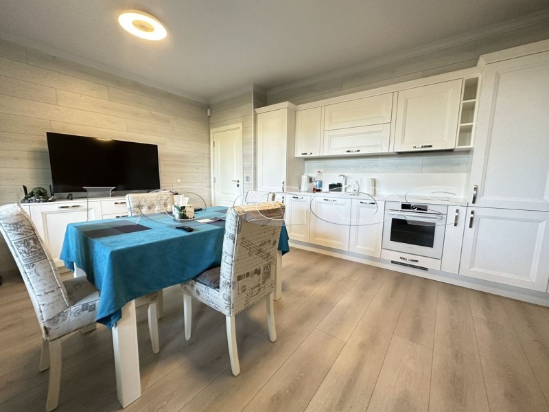 Продава  3-стаен град Варна , Бриз , 127 кв.м | 93472032 - изображение [8]