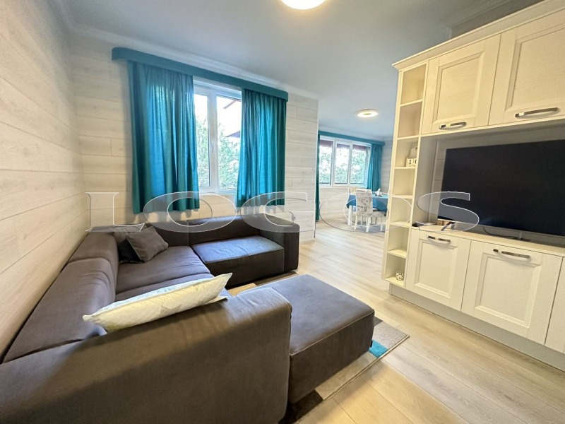 Продава  3-стаен град Варна , Бриз , 127 кв.м | 93472032
