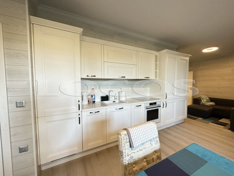 Продава  3-стаен град Варна , Бриз , 127 кв.м | 93472032 - изображение [2]
