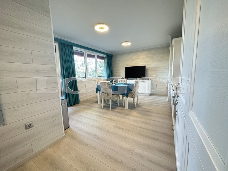 Продава  3-стаен град Варна , Бриз , 127 кв.м | 93472032 - изображение [4]