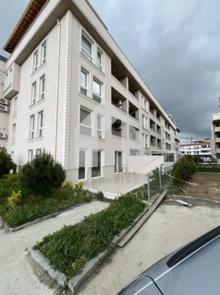 Продава 3-СТАЕН, гр. Пловдив, Остромила