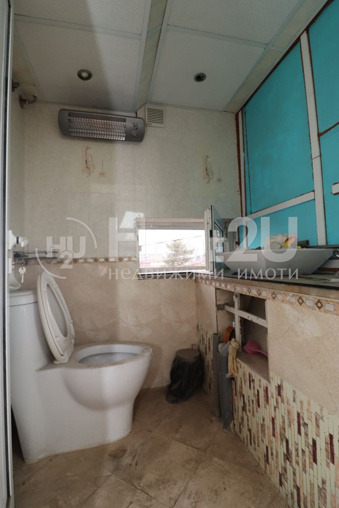 Продава ЕТАЖ ОТ КЪЩА, гр. Пловдив, Прослав, снимка 7 - Етаж от къща - 53226768