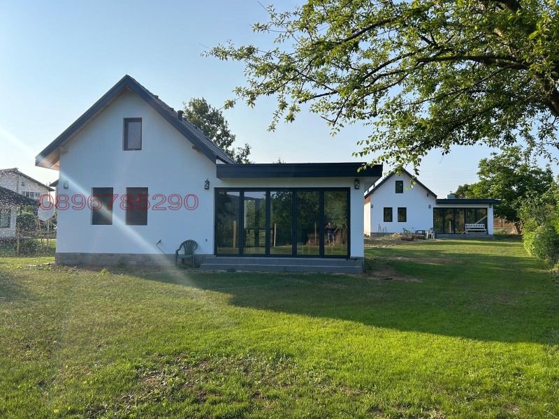 Продава КЪЩА, с. Приселци, област Бургас, снимка 2 - Къщи - 52781488