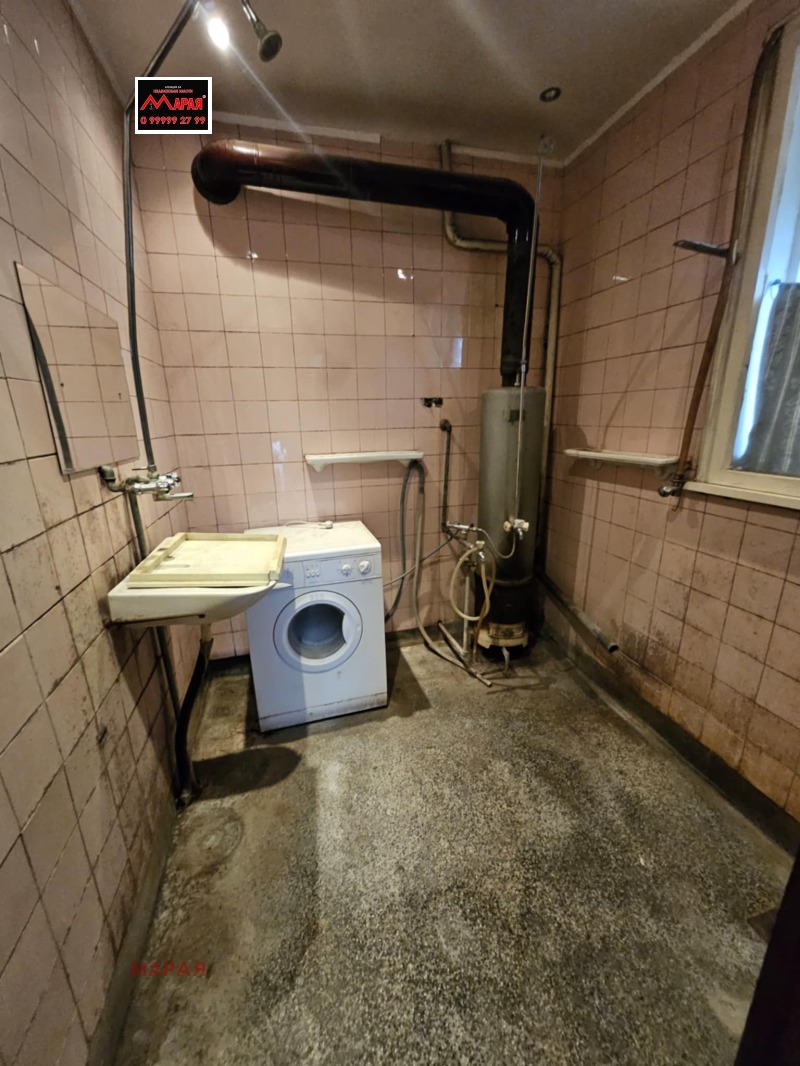 Продава КЪЩА, с. Червена вода, област Русе, снимка 11 - Къщи - 53385797