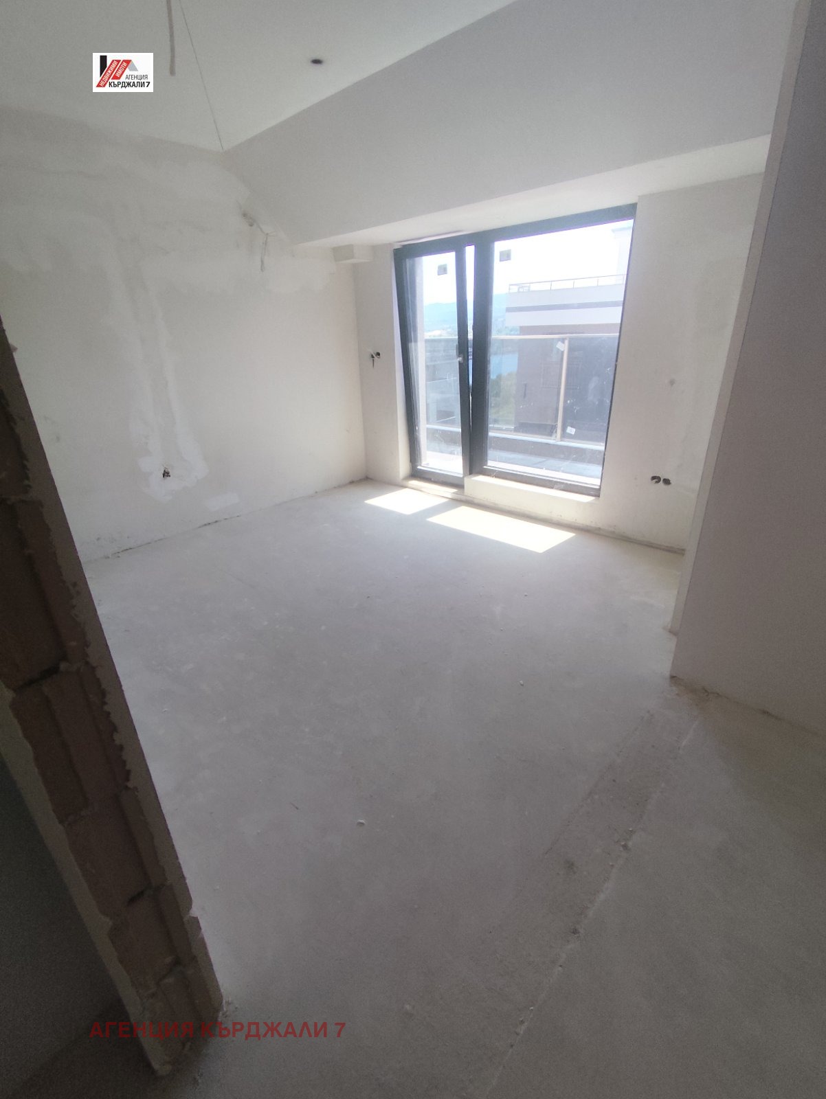 Продава 2-СТАЕН, гр. Кърджали, Възрожденци, снимка 3 - Апартаменти - 55649823