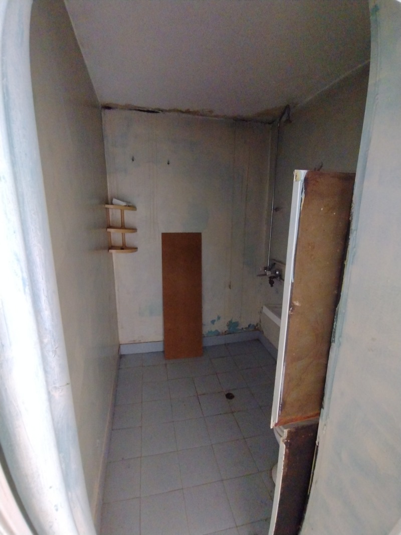 Продава 1-СТАЕН, гр. Перник, Изток, снимка 6 - Апартаменти - 53116716