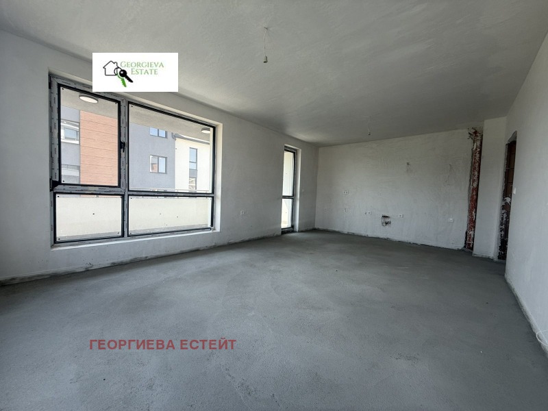 Продава 2-СТАЕН, гр. Пловдив, Остромила, снимка 2 - Апартаменти - 52925286