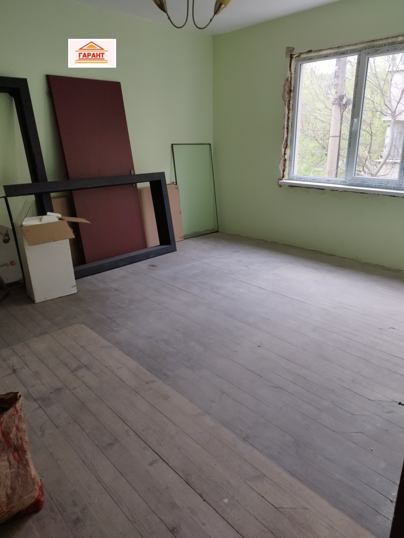 Продаја  3 спаваће собе Плевен , Идеален центар , 142 м2 | 28348572 - слика [6]