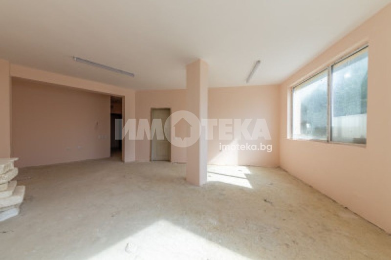 Продава ОФИС, гр. Варна, Левски 1, снимка 2 - Офиси - 52659269