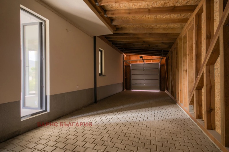 Продава КЪЩА, гр. София, с. Владая, снимка 14 - Къщи - 46203904