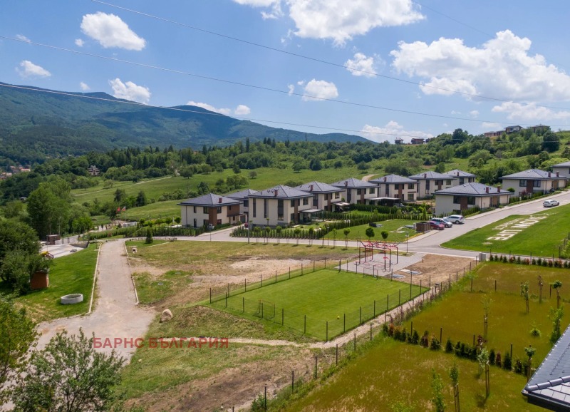 Продава КЪЩА, гр. София, с. Владая, снимка 15 - Къщи - 46203904