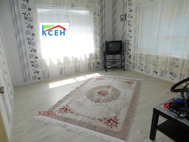 Продава КЪЩА, с. Стража, област Търговище, снимка 5 - Къщи - 46307184