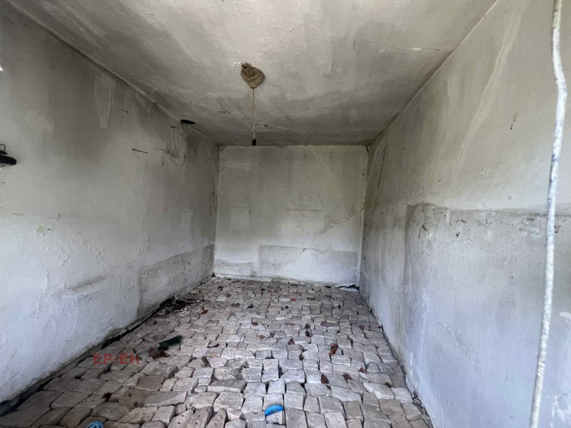 Продава  Къща област Шумен , с. Драгоево , 100 кв.м | 40405807 - изображение [5]