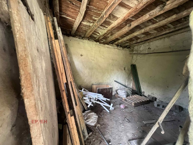 Продава  Къща област Шумен , с. Драгоево , 100 кв.м | 40405807 - изображение [12]
