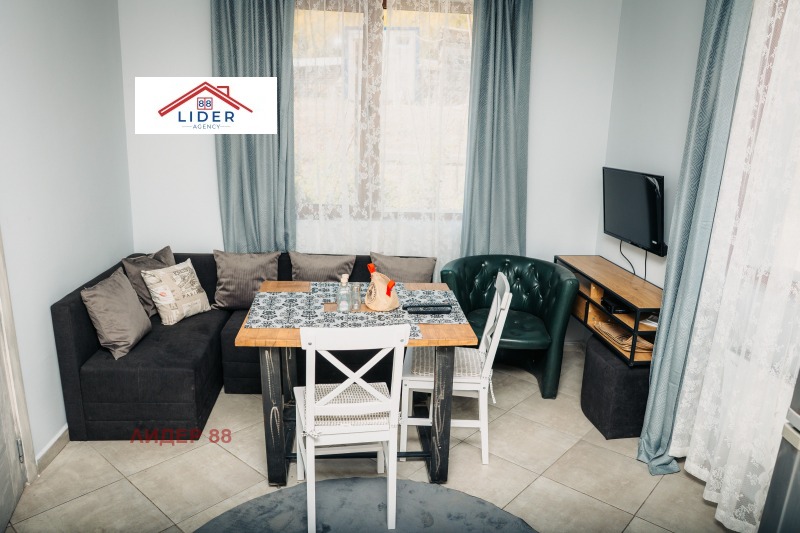 Продава КЪЩА, с. Гложене, област Ловеч, снимка 12 - Къщи - 53073227