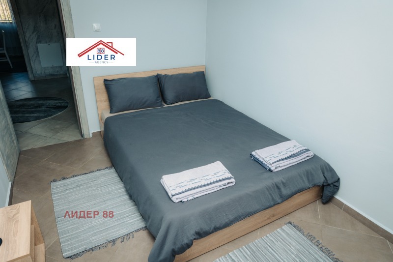 Продава КЪЩА, с. Гложене, област Ловеч, снимка 9 - Къщи - 53073227