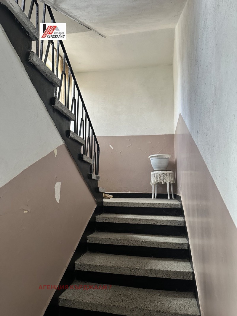 Продава КЪЩА, гр. Кърджали, Байкал, снимка 5 - Къщи - 53522951