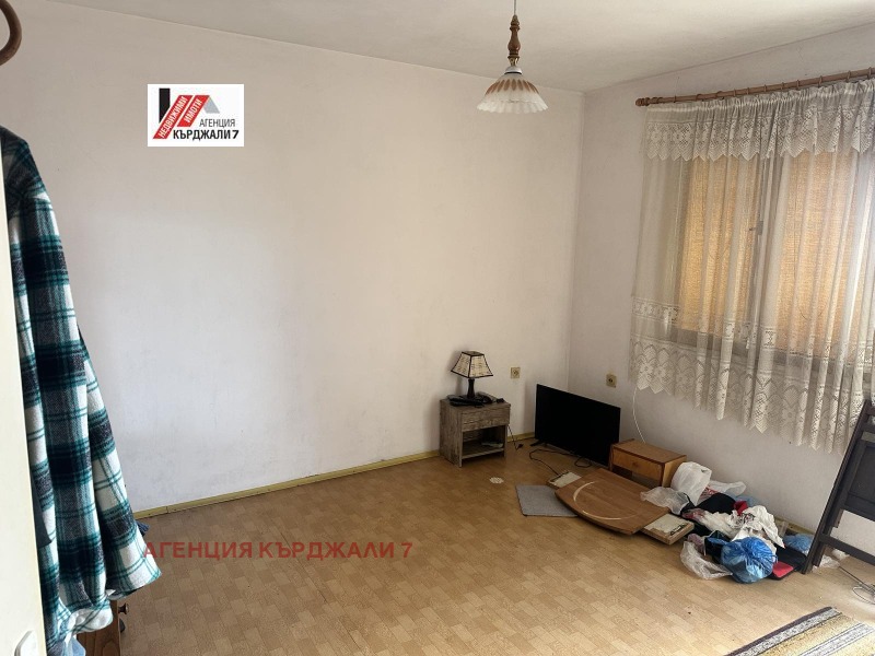 Продава КЪЩА, гр. Кърджали, Байкал, снимка 3 - Къщи - 53522951