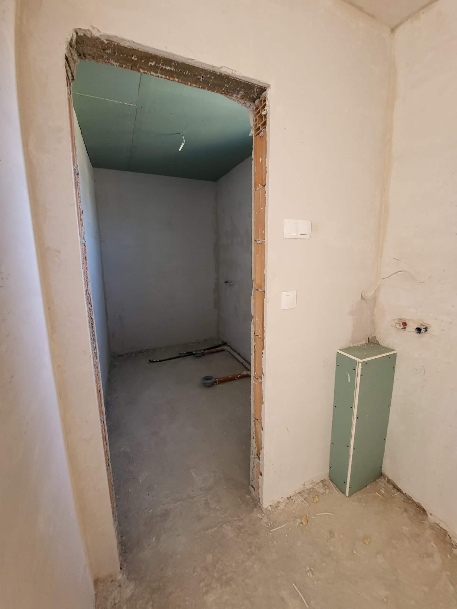 Продава КЪЩА, гр. Варна, м-т Евксиноград, снимка 8 - Къщи - 54998467