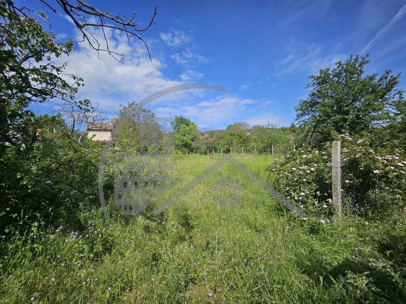 Продава ПАРЦЕЛ в област Варна, с. Доброглед - 1775 кв.м / 67 450 € » 131 920.73 лв., СМЕНИ АДРЕСА