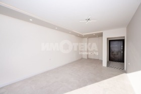 1 Schlafzimmer Hristo Smirnenski, Plowdiw