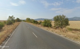 Trama Karlovo, región Plovdiv
