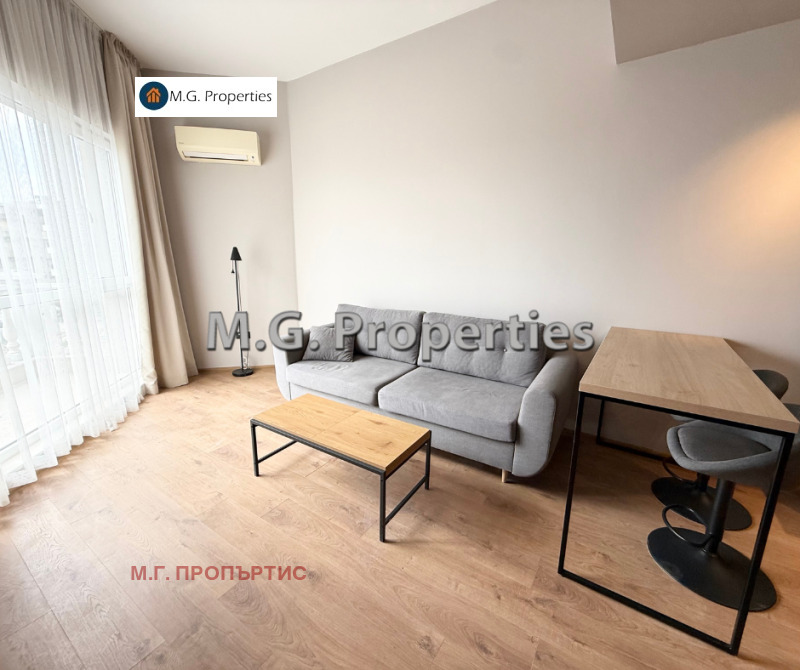 Продава  2-стаен, град Варна, Бриз •  245 900 EUR • ID 32762854 — holmes.bg - [1] 