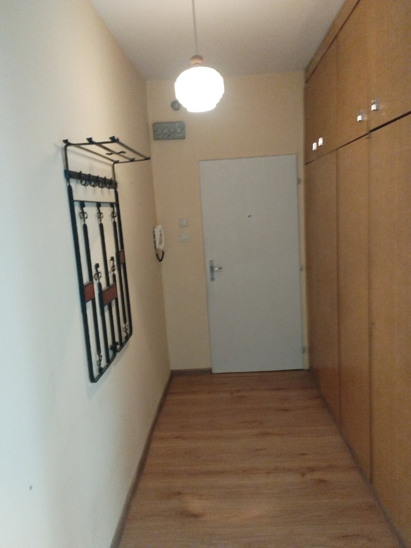 De vânzare  1 dormitor Sofia , Nadejda 1 , 68 mp | 99739431 - imagine [9]