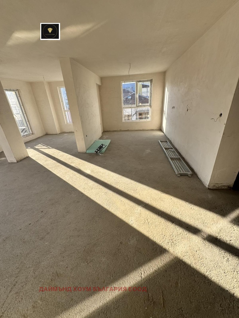 Продава 2-СТАЕН, гр. Пловдив, Кючук Париж, снимка 7 - Апартаменти - 52989654