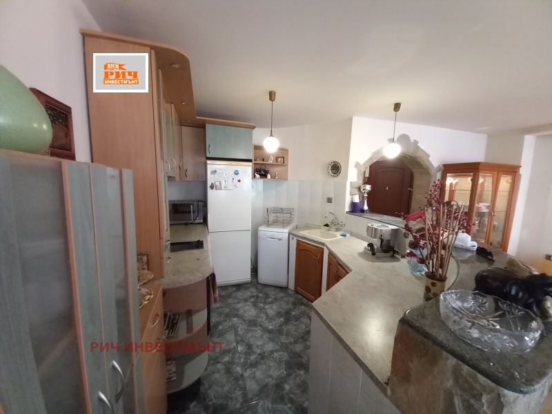 Til salgs  2 soverom Burgas , Vazrasjdane , 97 kvm | 40909968 - bilde [2]