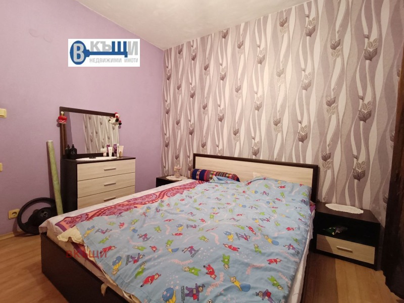 Продава  3-стаен град Велико Търново , Бузлуджа , 101 кв.м | 74424350 - изображение [2]