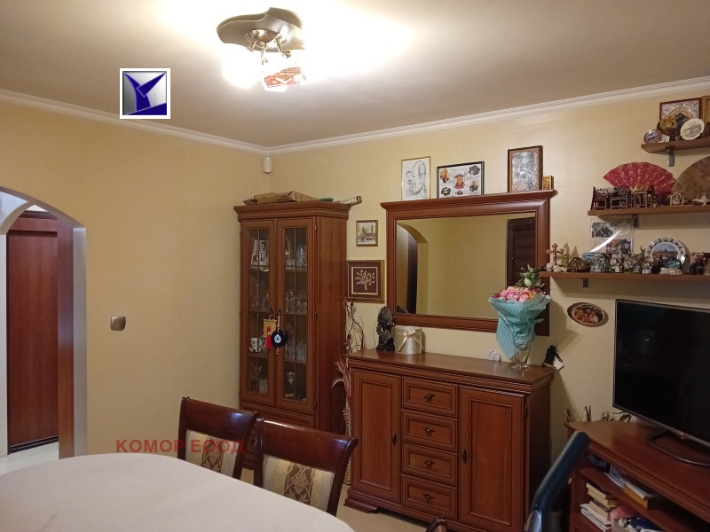 For Sale  3 bedroom Ruse , Vazrazhdane , 104 sq.m | 90450998 - image [5]