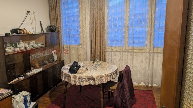 Продава 4-СТАЕН, гр. Троян, област Ловеч