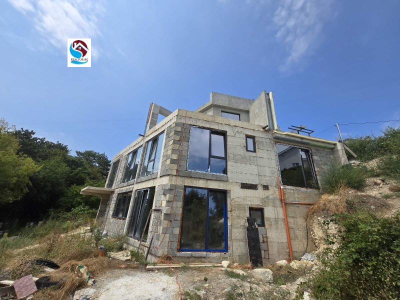 Til salgs  Hus Varna , m-t Manastirski rid , 370 kvm | 25903390 - bilde [2]