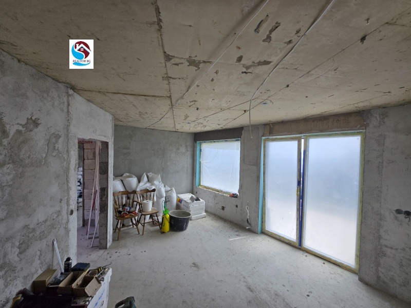 Til salgs  Hus Varna , m-t Manastirski rid , 370 kvm | 25903390 - bilde [8]
