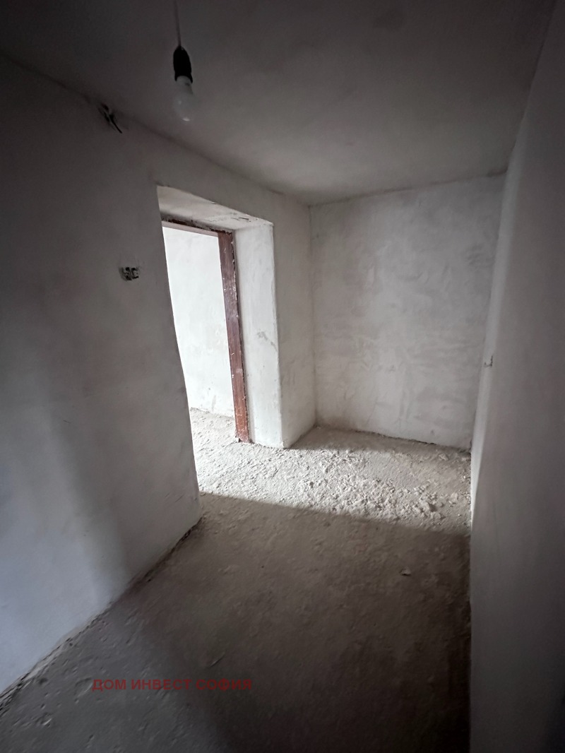 Продава КЪЩА, гр. Перник, Калкас, снимка 10 - Къщи - 53132378