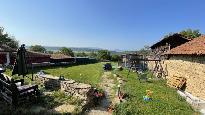 Продава КЪЩА, с. Драгижево, област Велико Търново, снимка 2 - Къщи - 53413459