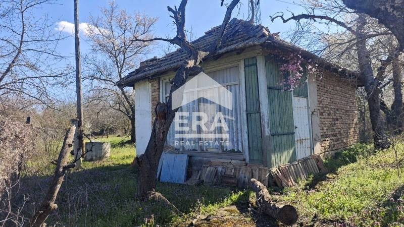 Продава КЪЩА, гр. Търговище, Вилна зона, снимка 2 - Къщи - 54133839