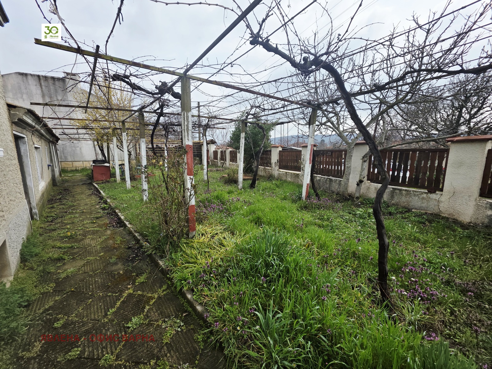 Продава КЪЩА, с. Осеново, област Варна, снимка 3 - Къщи - 54029525