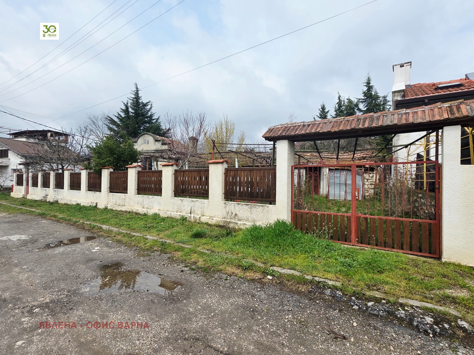 Продава КЪЩА, с. Осеново, област Варна, снимка 2 - Къщи - 54029525