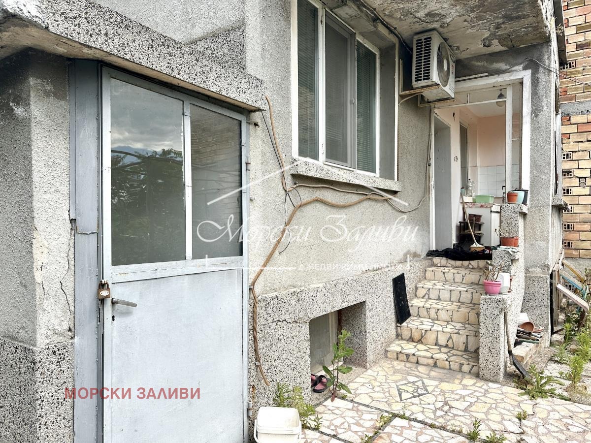 Продава КЪЩА, гр. Поморие, област Бургас, снимка 6 - Къщи - 55463476