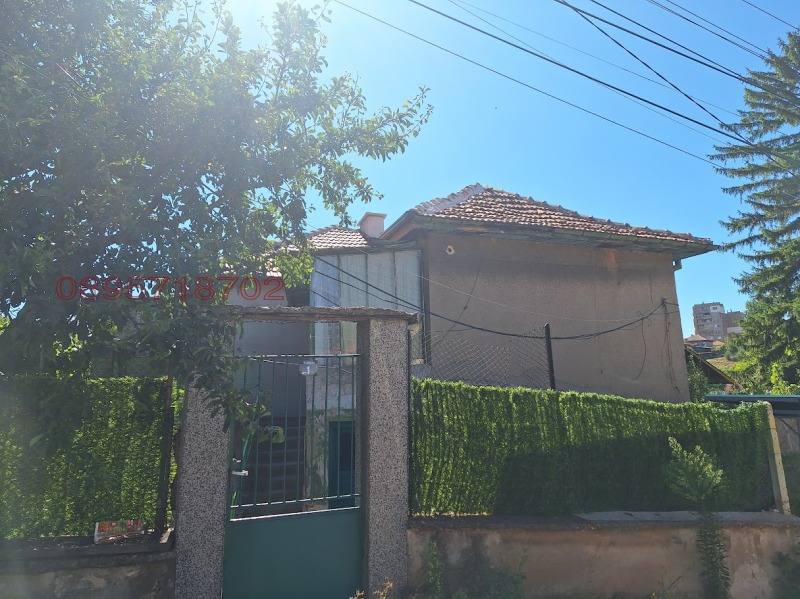 Продава КЪЩА в област Перник, гр. Радомир - 75 кв.м / 65 000 € » 127 128.95 лв.