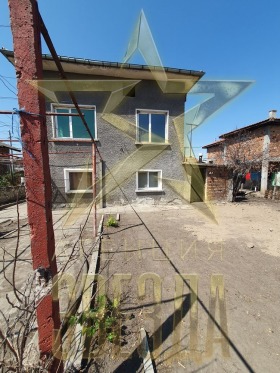 Haus Joakim Gruewo, region Plowdiw 13