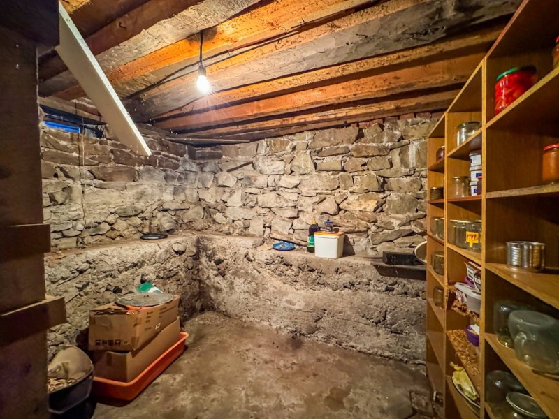 Продава КЪЩА, гр. Средец, област Бургас, снимка 12 - Къщи - 52074743