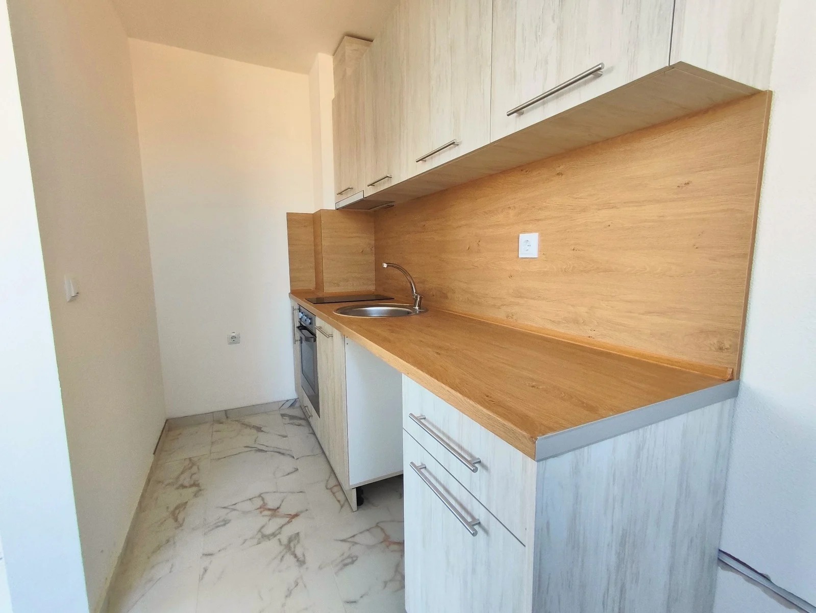 Продава 2-СТАЕН, гр. Поморие, област Бургас, снимка 6 - Апартаменти - 54028214